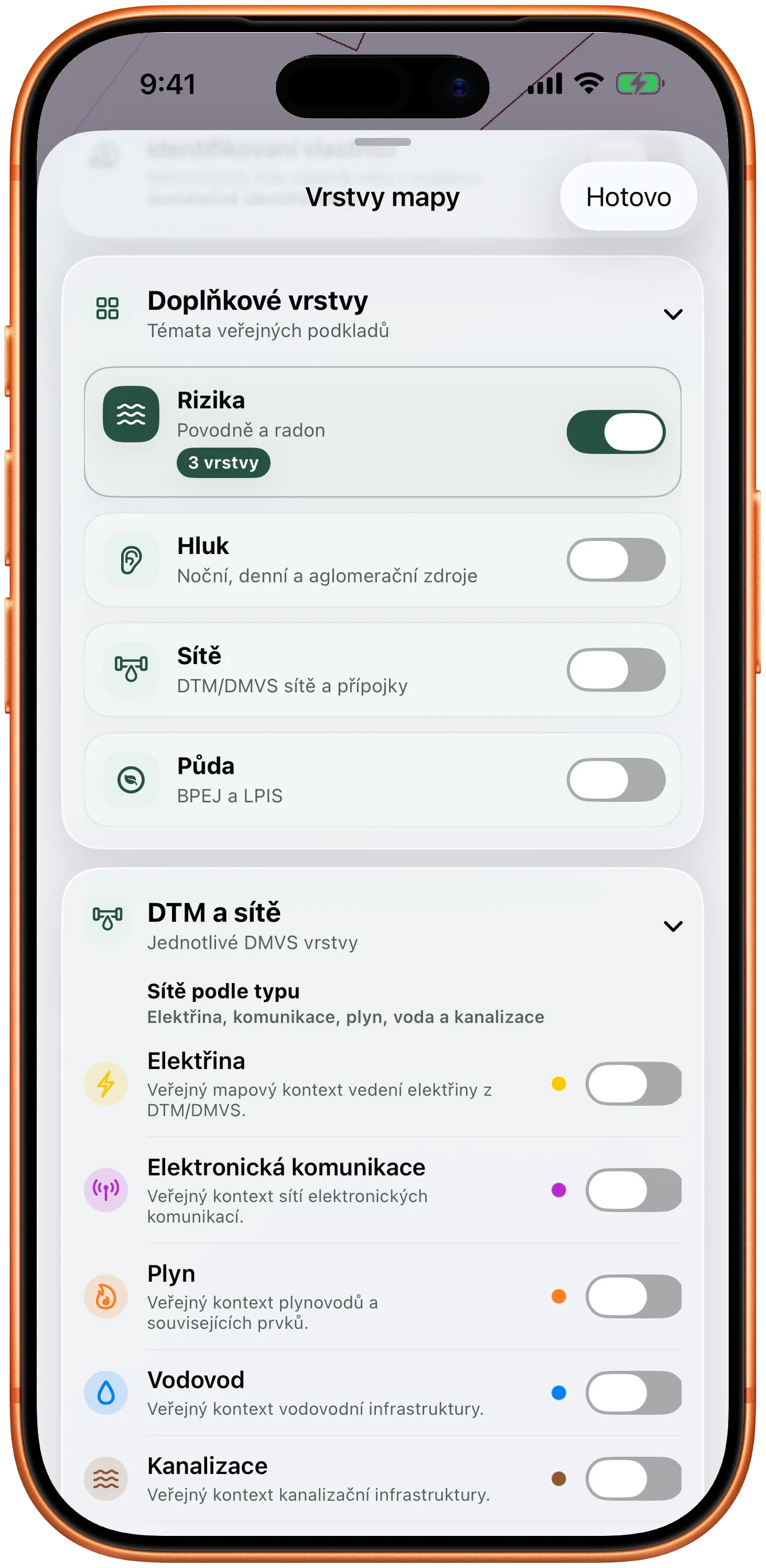 Panel s vrstvami mapy a zapnutou vrstvou Pro